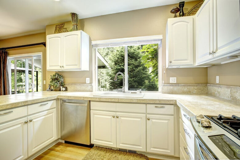 Kitchen Cabinets Sunshine