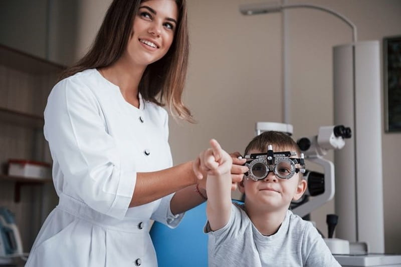 children optometrist children optometrist