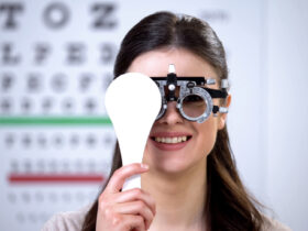 Optometrist