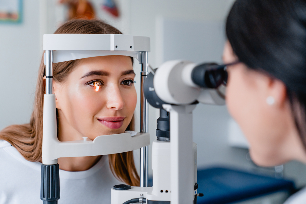 optometrist 